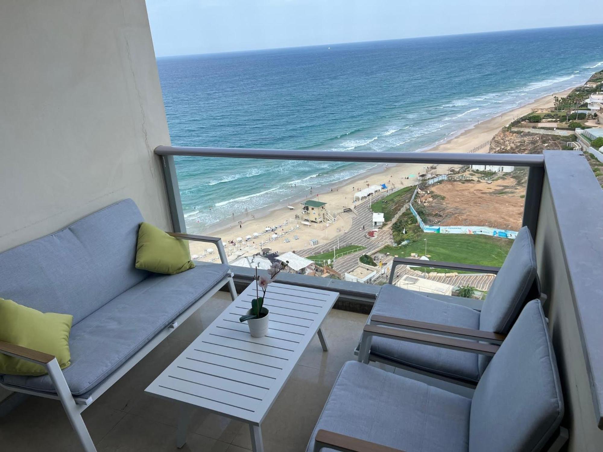 Luxury Sea View Apartment Herzelia Kültér fotó